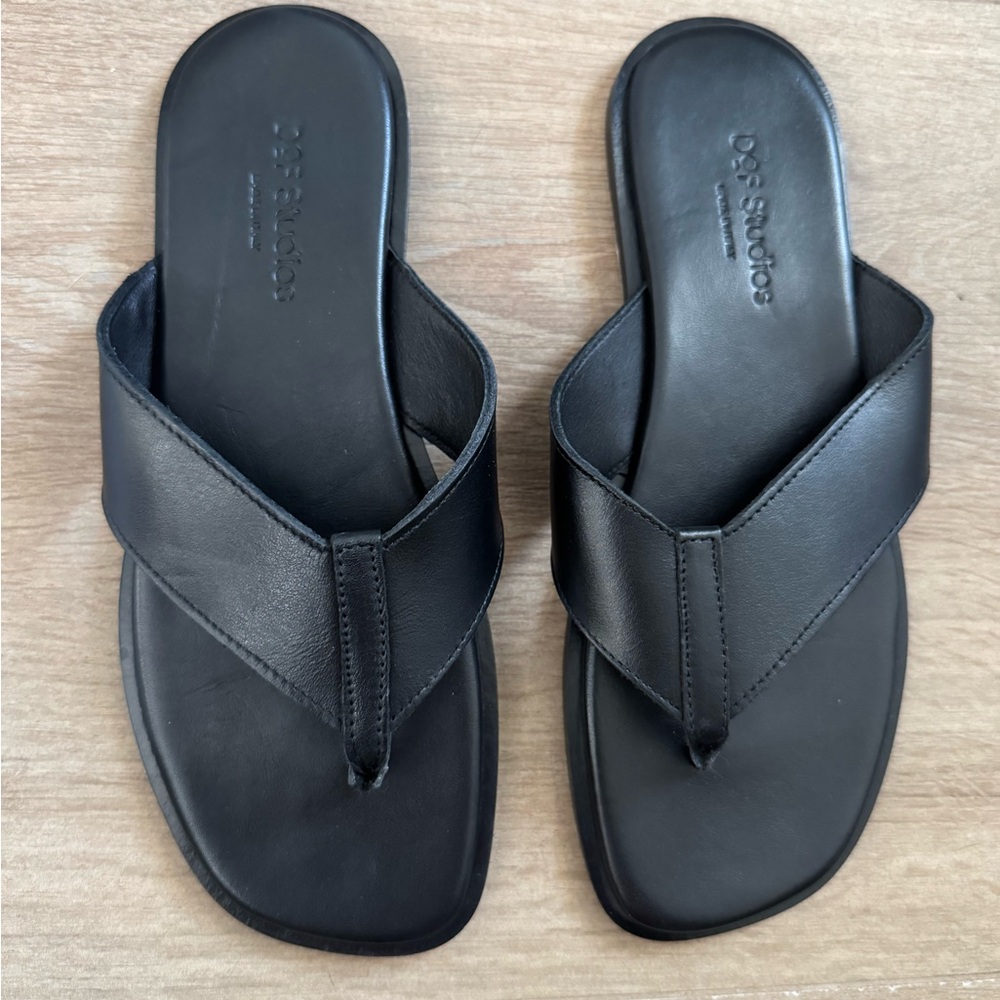 Chic Black Leather Sandals